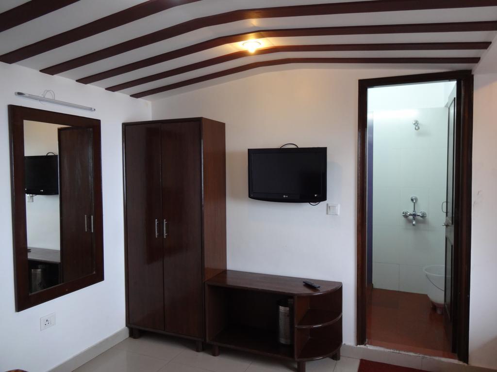 Hotel Ratan Dehradun Eksteriør bilde