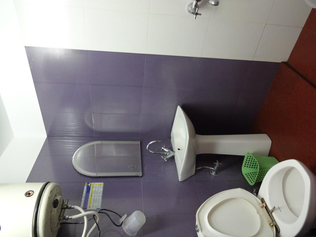 Hotel Ratan Dehradun Eksteriør bilde