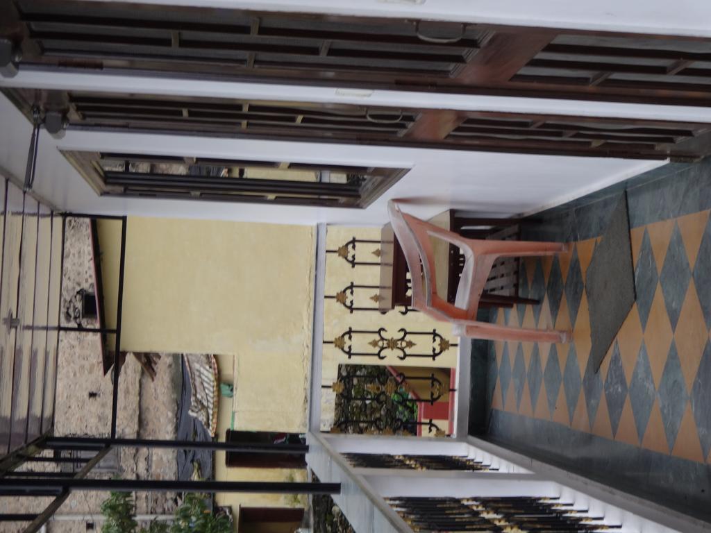 Hotel Ratan Dehradun Eksteriør bilde